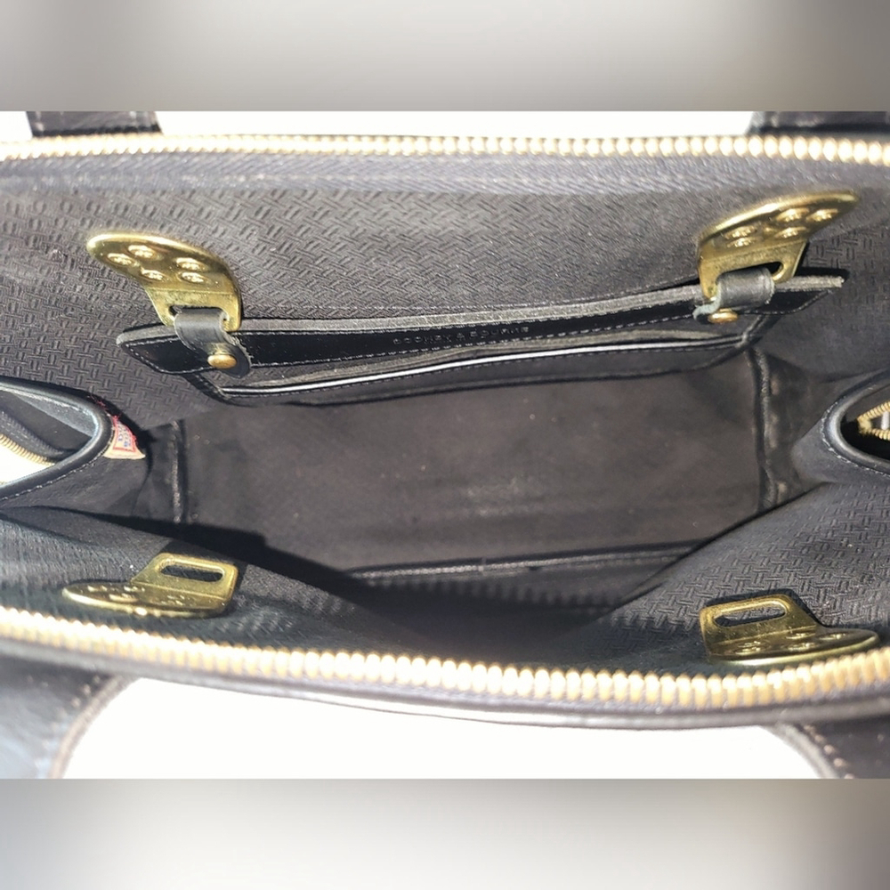 Vintage Dooney & Bourke Black Leather Perforated Cabriolet Satchel Handbag Purse - Picture 10 of 14